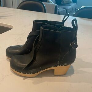 Swedish Hasbeens black ankle boots